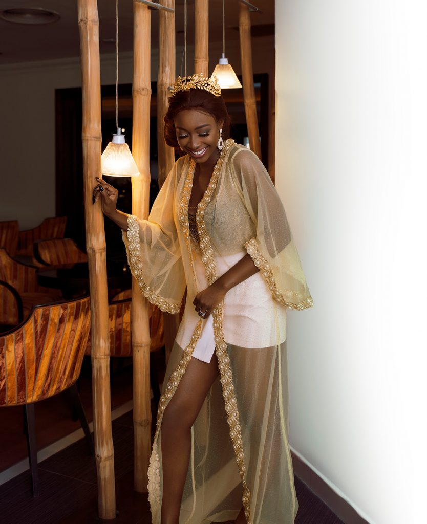 Abebibytan Bridal robe in gold